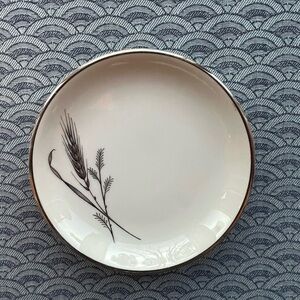 Vintage Society Fine China Harvest Time Pattern